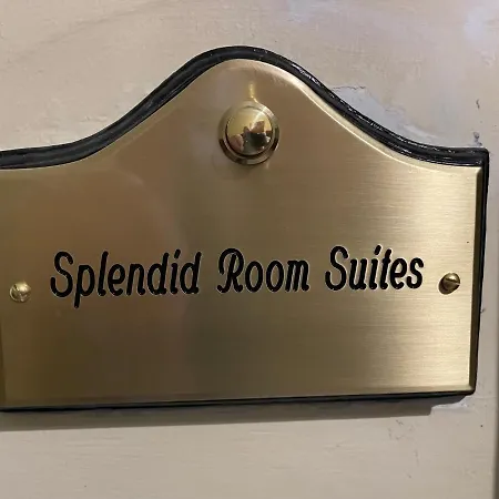 Splendid Πανσιόν